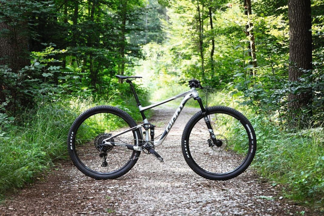 Giant Anthem 1 - untuned