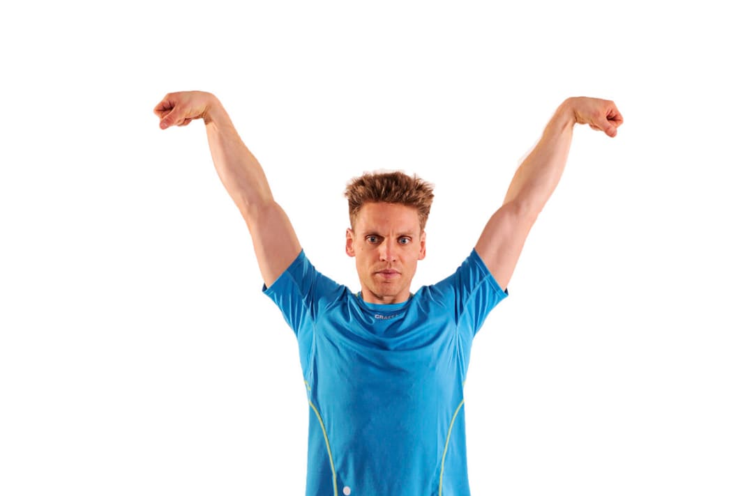 The frog

 1. stand up straight. Feet about shoulder-width apart. Extend your arms upwards to about twice shoulder width. The clenched hands point downwards.

  