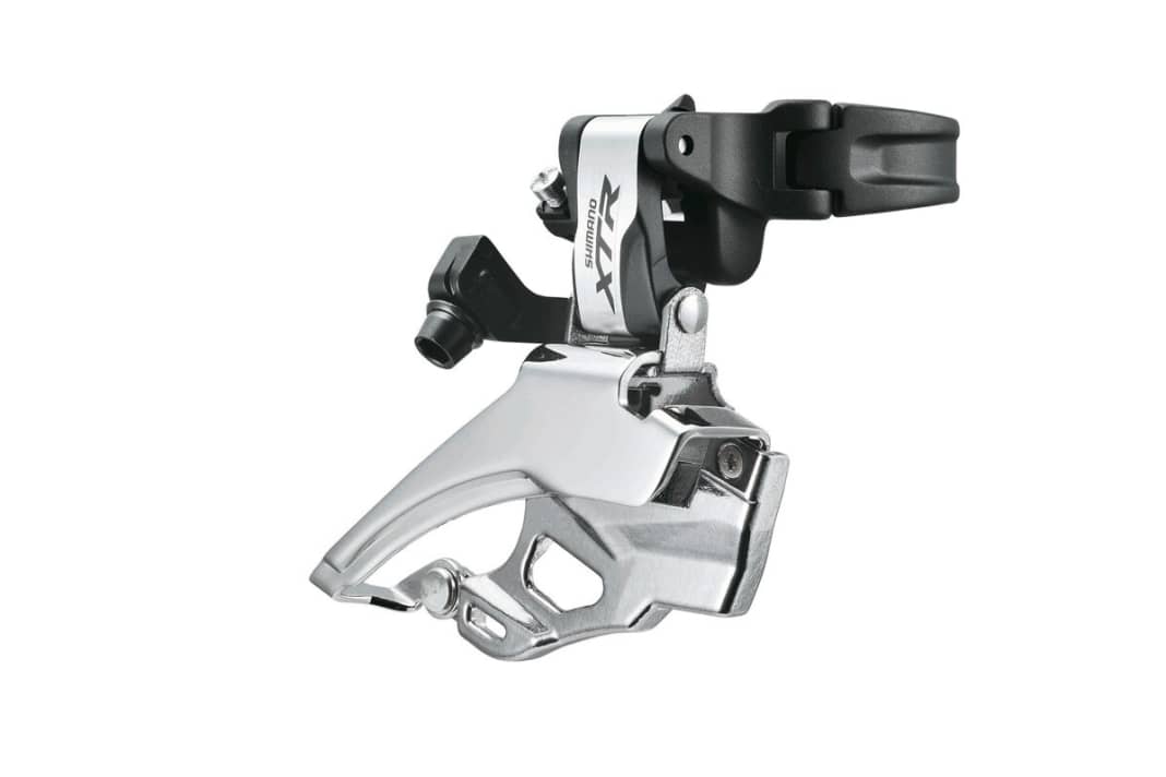 There are various options for the mounting standards of the front derailleur. The previously common tube clamps (photo 1 and ...