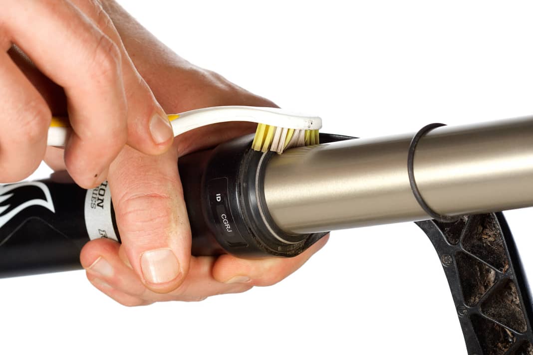 Rough cleaning Remove coarse dirt with a small brush - e.g. a toothbrush and a cloth. Then wipe with warm washing-up liquid to remove as much dust as possible. As always, do not use aggressive cleaning agents.