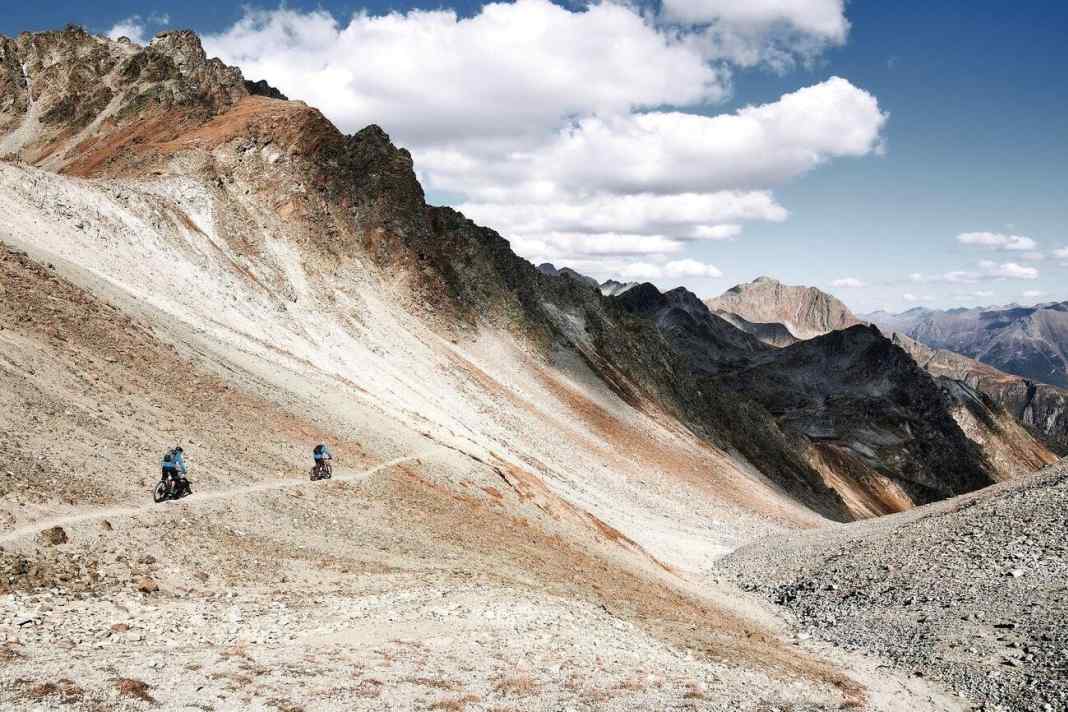 Wüstenstille: Der Muttenjoch-Trail ist ein anstrengendes, aber echtes Big-Mountain-Erlebnis.