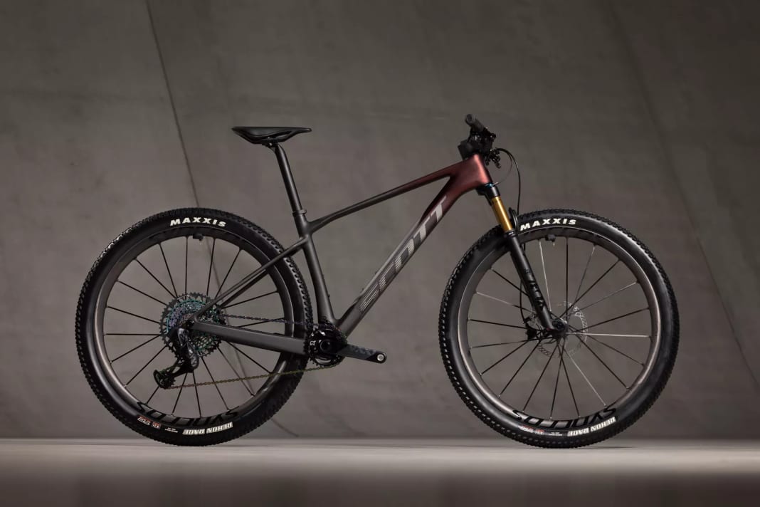 The absolute flagship among the Scott Scale RC models for 2023 costs 13999 euros. 