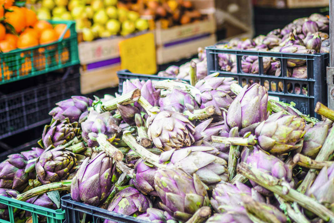 It doesn't get much fresher than this: artichokes at the Orbetello vegetable market. 
