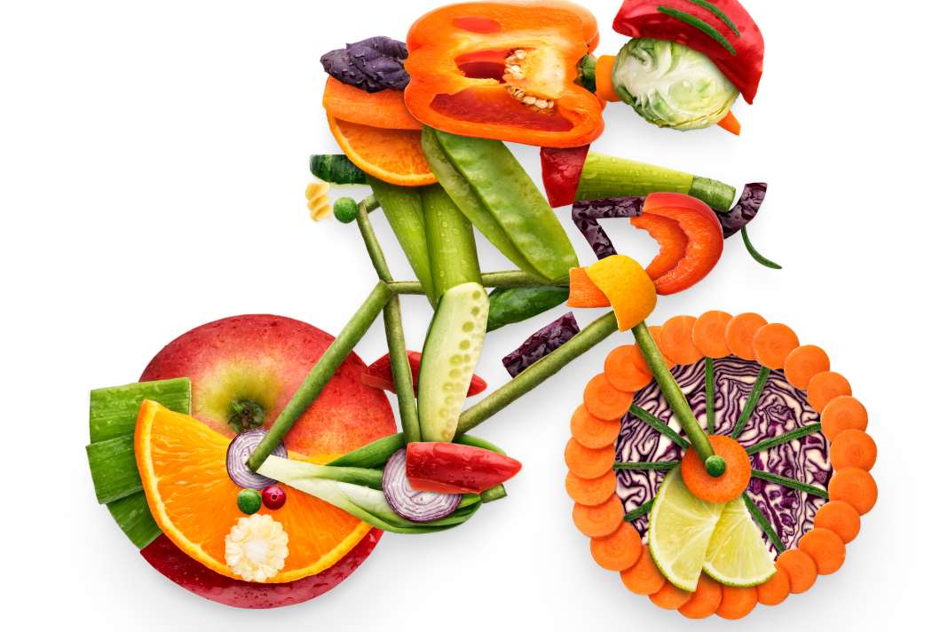 Essen hat beim Radfahren immer einen besonderen Stellenwert. Daher gibt es ein schönes neues Kochbuch.