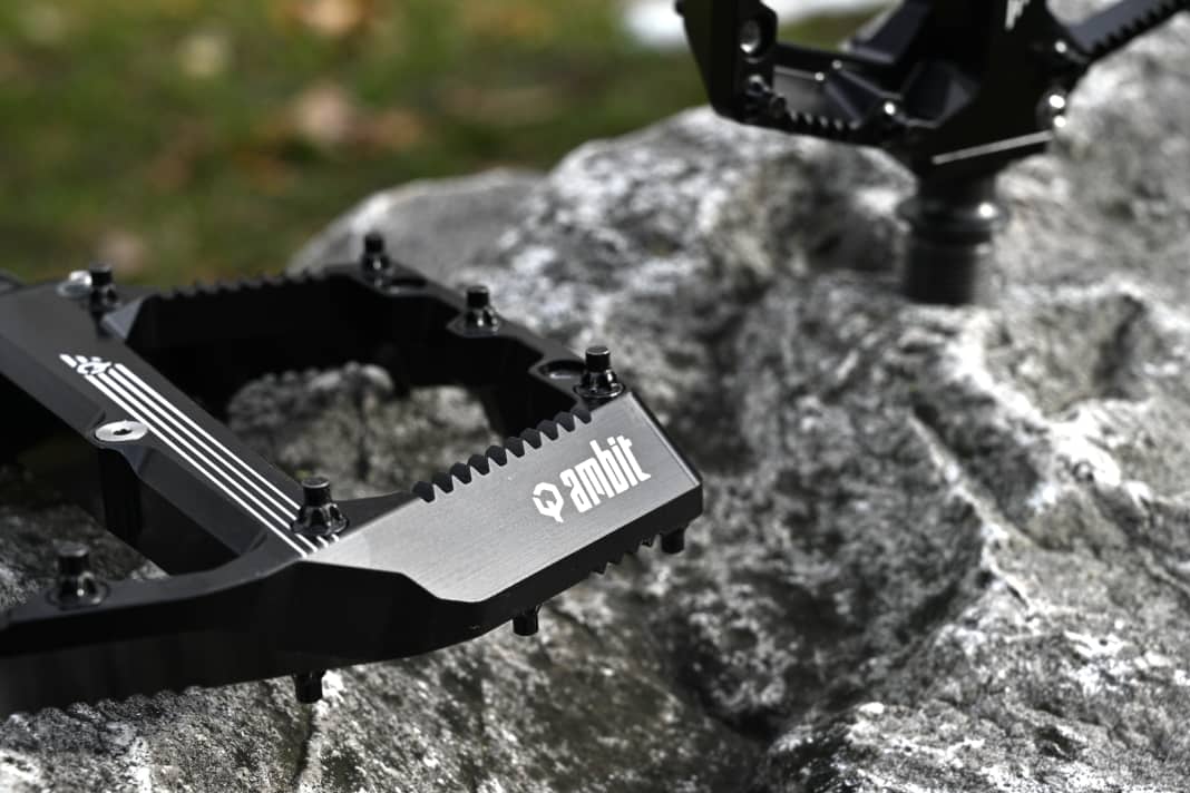 The young component brand Ambit from Oberammergau has dedicated itself to durable and high-quality parts for gravity bikers.