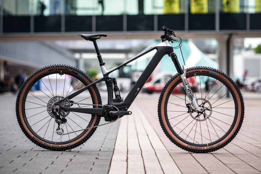 Bulls Sonic Evo AM SX-I: 9999 euros // 17.9 kg (size S) // 29 inches // 140 / 130 millimetres.