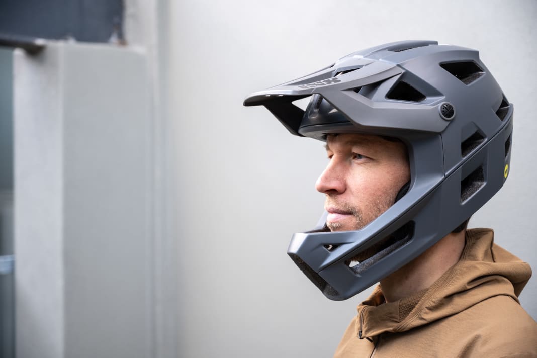 The Trigger FF Mips costs 279 euros and weighs 660 grams in the largest size.