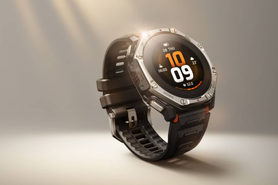 Amazfit T-Rex Dual Solar: Navigation, Tracking und Trainingsdaten bleiben länger verfügbar, ohne dass unterwegs zwingend eine Steckdose benötigt wird.