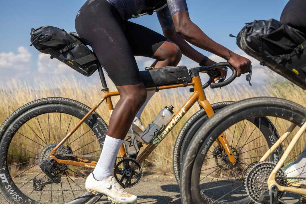 Apidura is expanding its Expedition range with the Long Toptube Pack. With a capacity of 2 litres, this is intended to be more than just an addition to the existing luggage system.