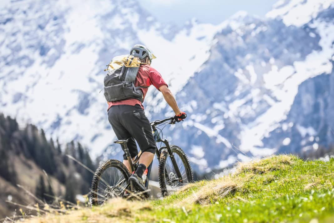 Four touring backpacks had to show what they can do in the test.