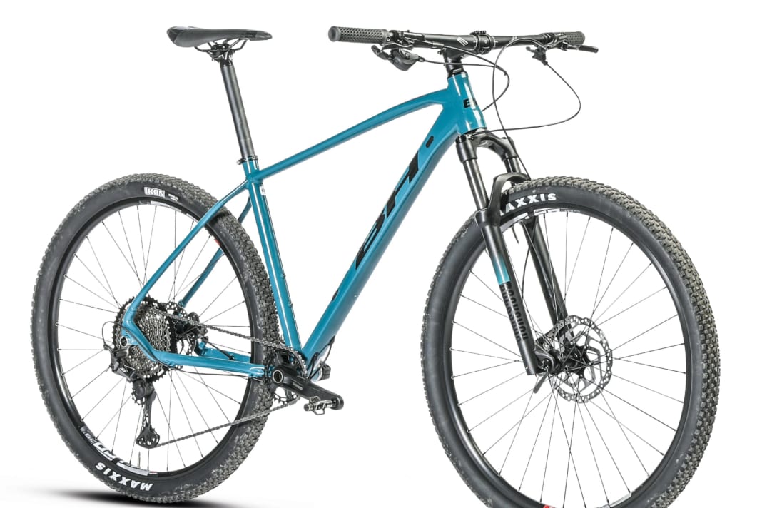 In our test of the entry-level hardtails 2023: BH Expert 4.5