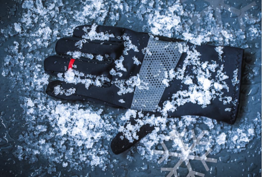 Jetzt im Test: 10 Winterhandschuhe für Radfahrer. Welcher im Winter wirklich warm hält, erfahren Sie hier.