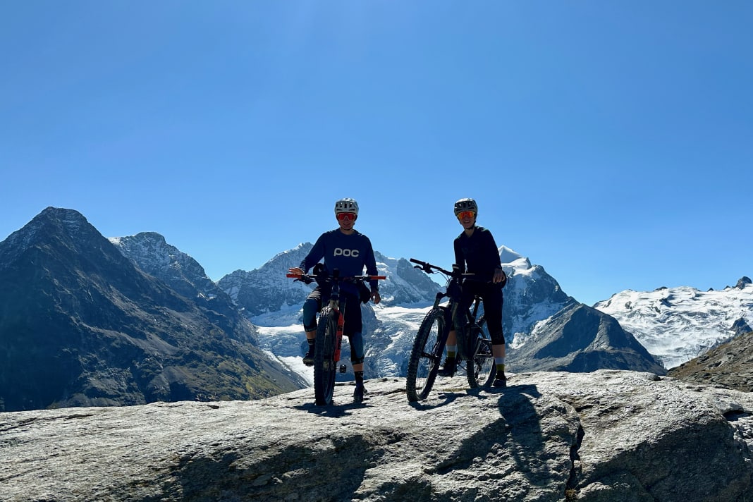Mona Schick und Philipp Weiß - unser Diasporal Alpen Challenge Team für die BIKE Transalp 2024