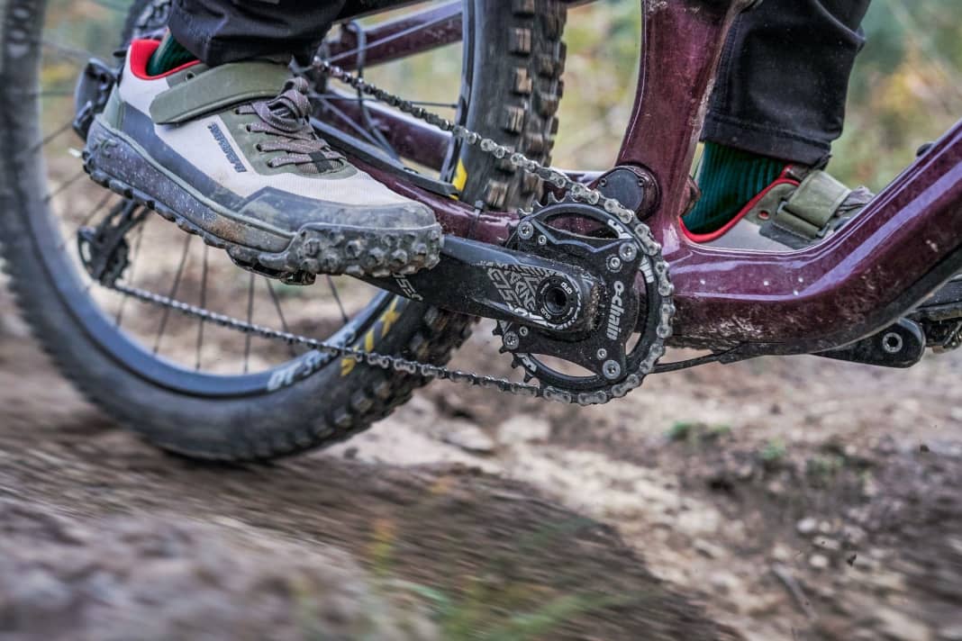 Der Ochain ist ein Spider mit Drehfreiheit, der Anti-Squat und Pedalrückschlag bergab entkoppeln kann.