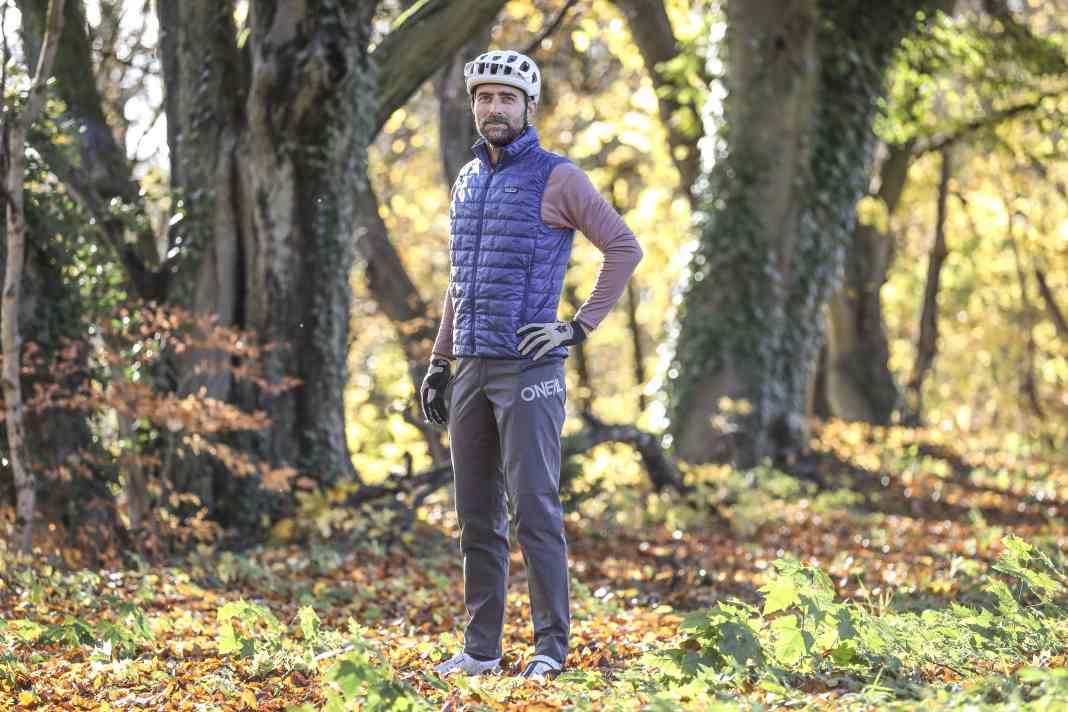 O'Neal ist eine feste Größe im Motocross- und MTB-Bereich und bekannt für ein gutes Preis-Leistungs-Verhältnis. Trifft das auch auf die Trailfinder Pants zu?