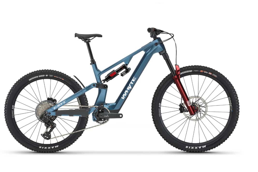 The ultimate riding experience: with 180 millimetres of suspension travel at the front and rear, the Whyte Karve Evo RSX is uncompromisingly designed for demanding trail and enduro riding. Its high-quality spec includes a top-of-the-range RockShox suspension system, an SRAM drivetrain and a hybrid frame featuring a carbon main frame and aluminium rear triangle. The price for the top-of-the-range model is 8,737 euros.