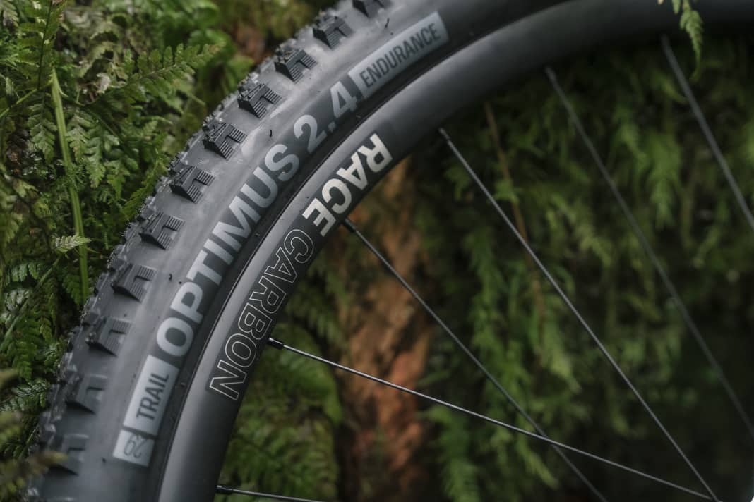 E-Thirteen Optmus Race MTB-Laufräder, hier mit Felge aus Carbon - es gibt sie aber auch aus Aluminium.