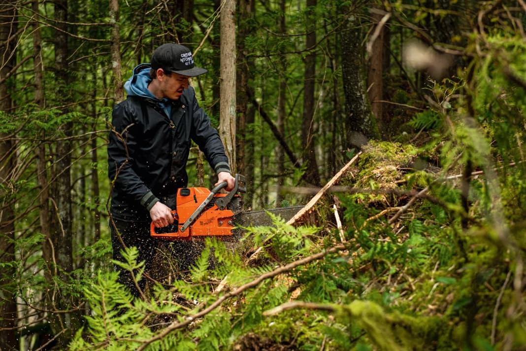 Clear the approach for the correct approach speed. "To get the right ratio of length and height, only experience can help," says Dylan.