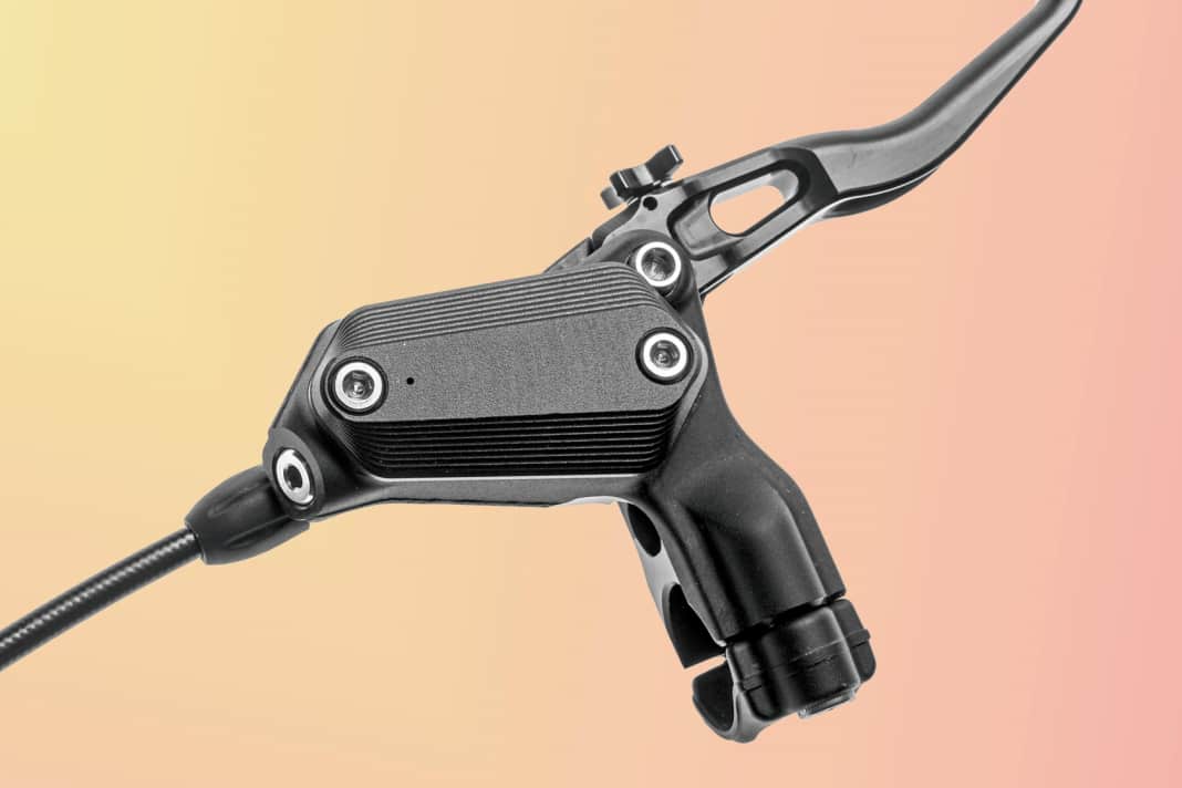 With the opulent lever and the massive pliers, the Fahrwerker secures the highest value in the weight ranking.
