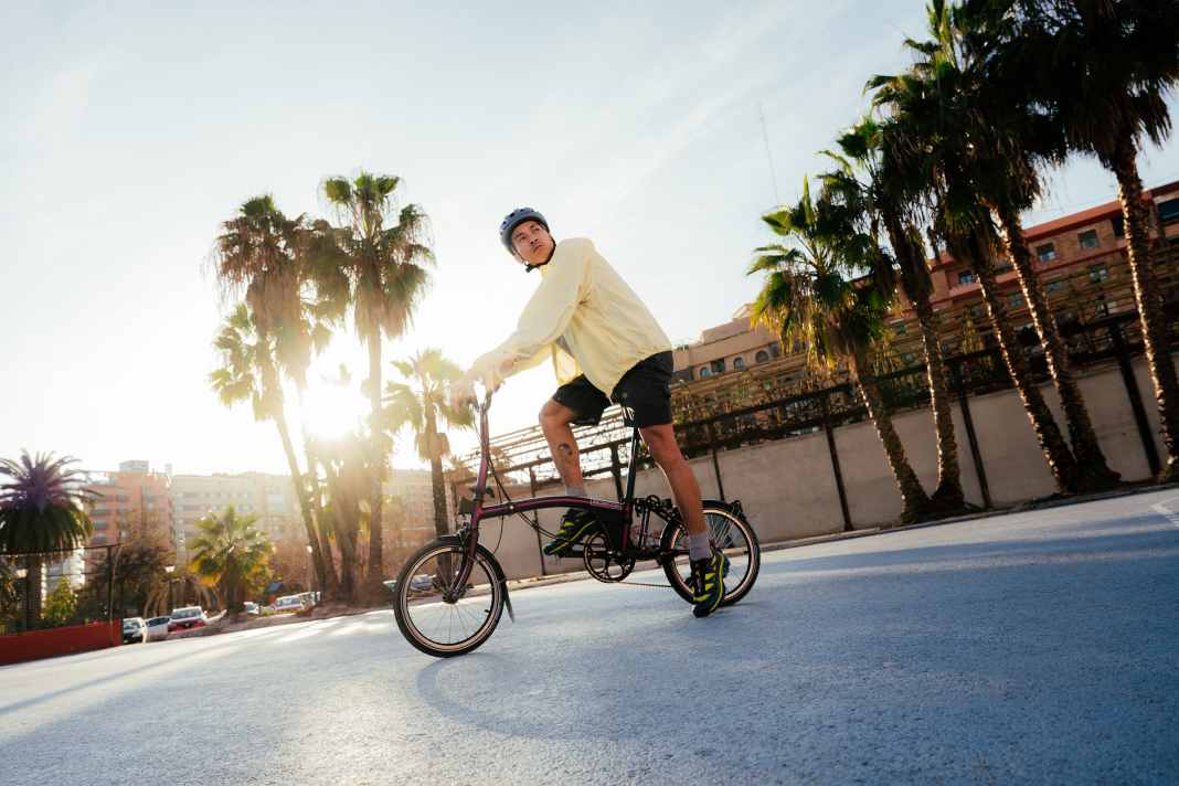 Brompton wird 50. Das Faltrad steht heute für urbane Mobilität auf zwei Rädern.