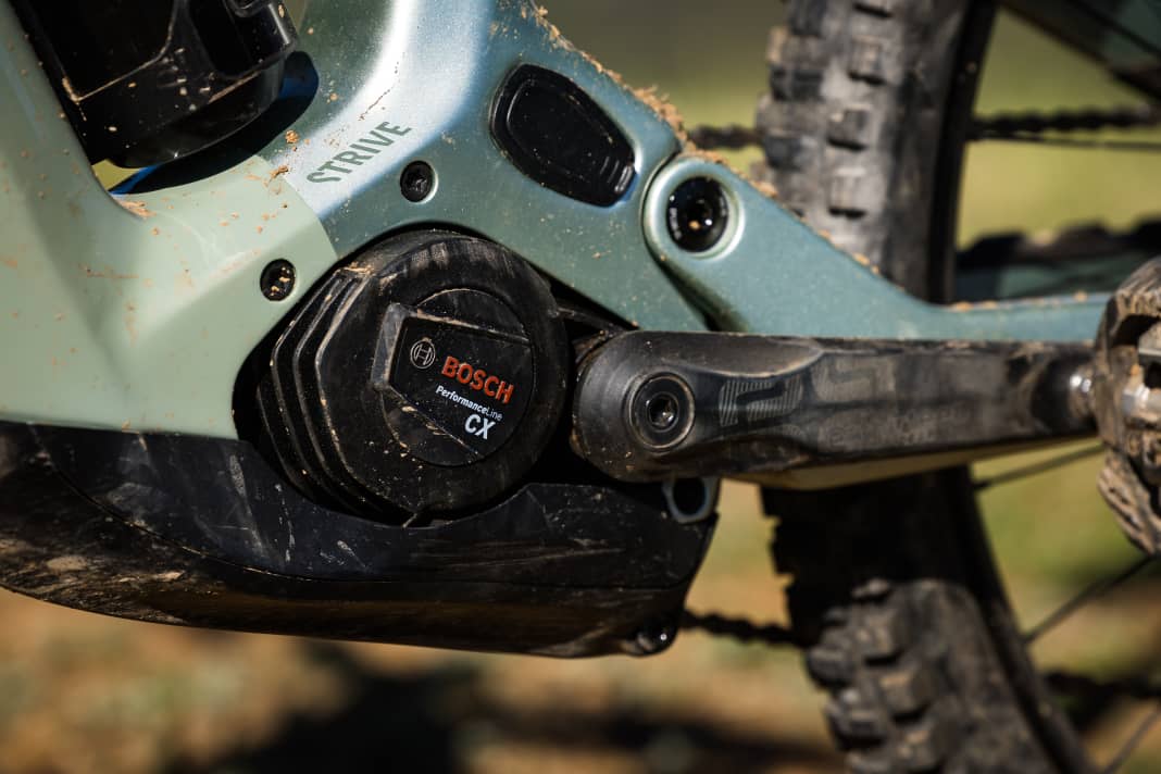 Naast de nieuwe hardtail Grand Canyon:On is de Canyon Strive:On CFR de eerste e-mountainbike van het in Koblenz gevestigde bedrijf met Bosch Performance CX.