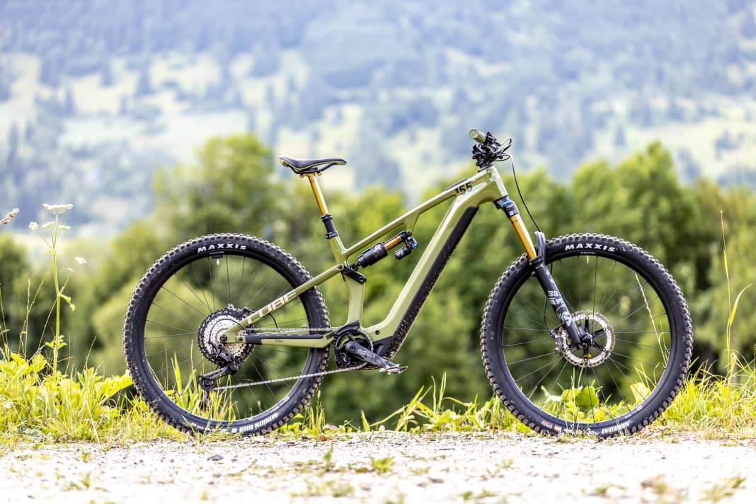 E All Mountain Bikes bis 9900 Euro 11 Super Allrounder im Test BIKE