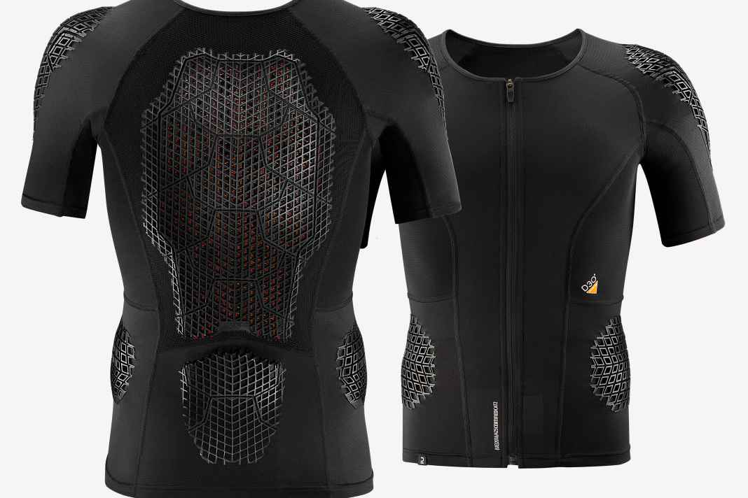 Für besseren Schutz bei Stürzen gibt es jetzt den Decathlon D3O Ghost Reactive Baselayer von Decathlon.