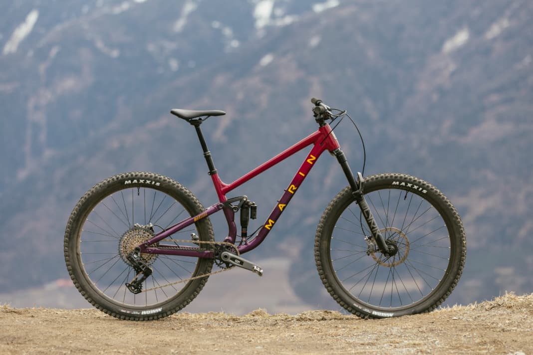 The Marin Rift Zone XR in short: 15.2 kg / 150/130 mm travel / 29" tyres / 5399 euros / frame: Aluminium