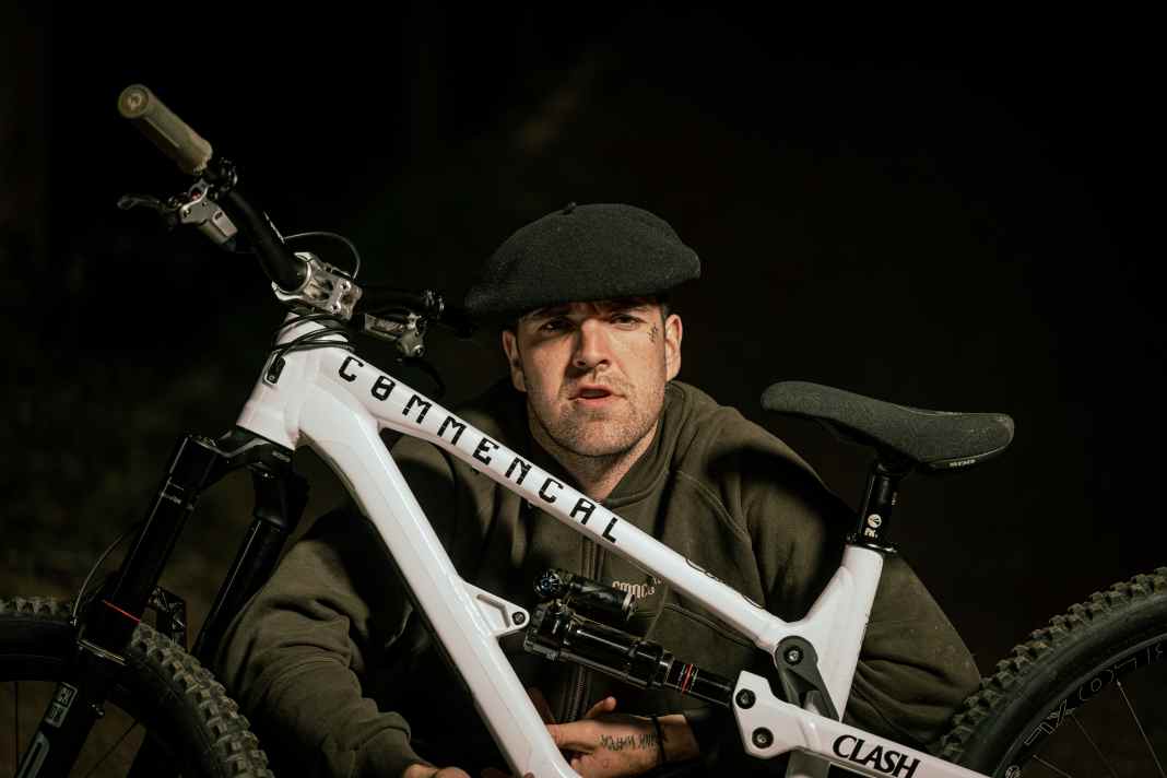 Monsieur Tomas Lemoine präsentiert die Neuauflage des Freeriders Clash, Namenskürzel V3, klingt gefährlich!