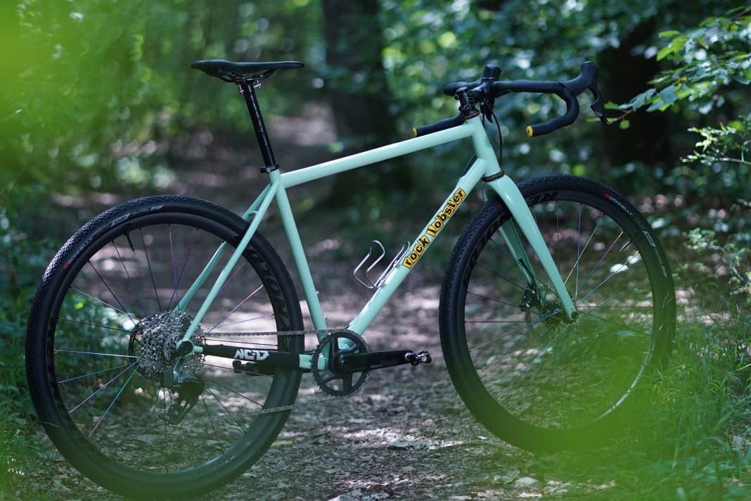 Bereit zum Einklicken! Das neue Schmuckstück ist fertig. Wird es die hohen Erwartungen erfüllen?