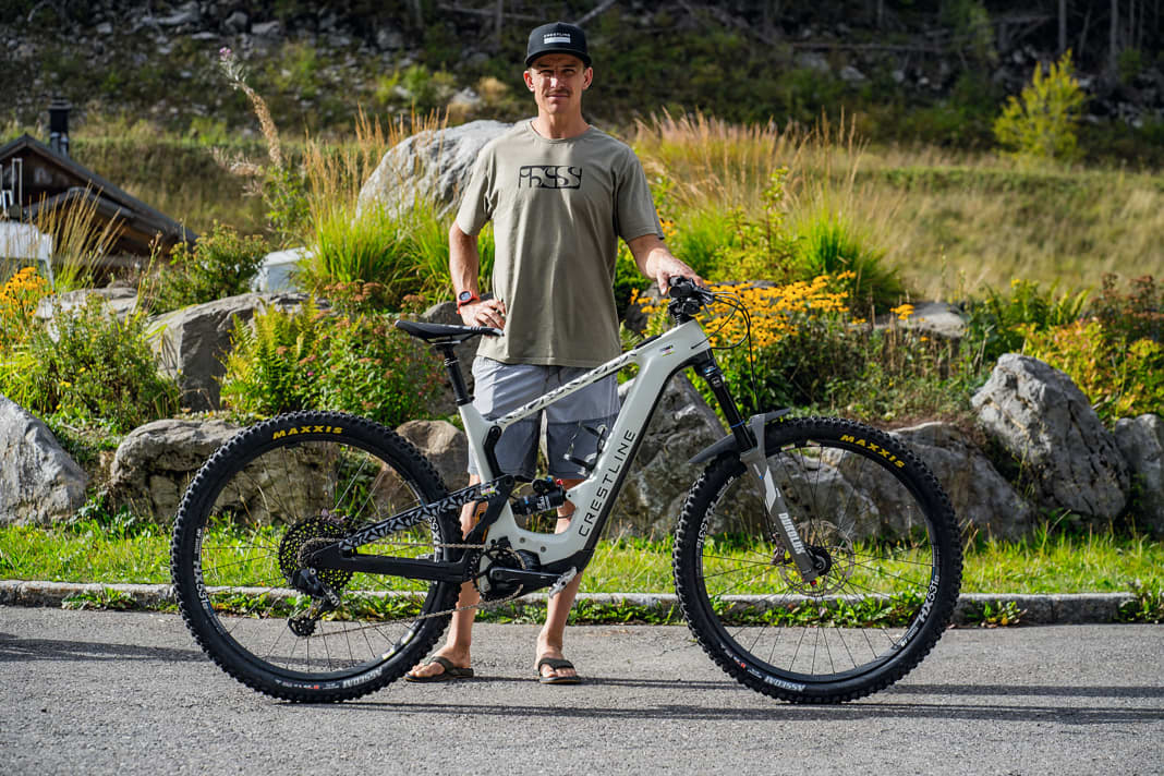 Sam Blenkinsop und sein Racebike: Das Crestline 75/50 EEB.