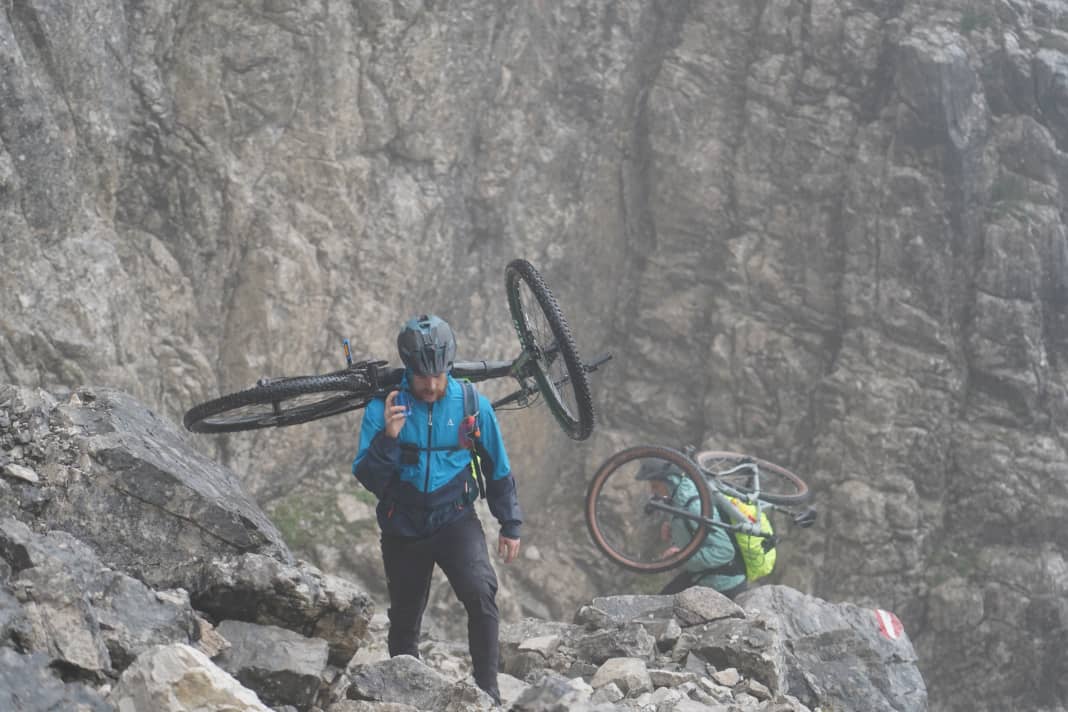 Aufstieg zum Lafatscherjoch: Die Kulisse ist schon beeindruckend.