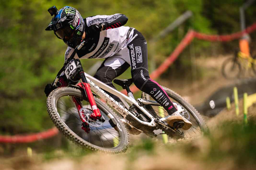 Amaury Pierron, Myriam Nicole, Vali Höll, Max & Till Alran, Loris Vergier… Commencal vereint die Schnellsten der Welt oder wie Max Commencal es sagt: „Jeder will zu uns, jeder will das Supreme DH fahren!“