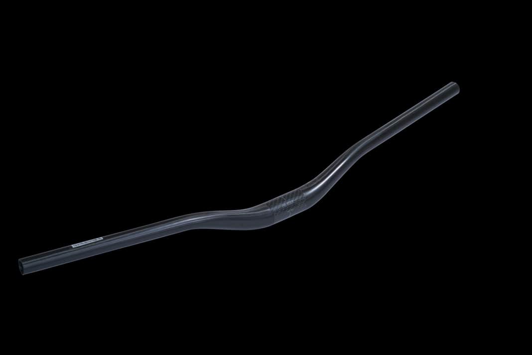 At just 185 grams, the Bike Ahead The Riser is probably one of the lightest enduro handlebars with a width of 800 millimetres.
