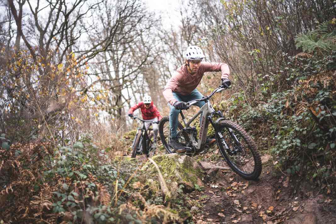 In the battle for the title of best e-all-rounder, we pitted eight bikes between 8,000 and 10,000 euros against each other.