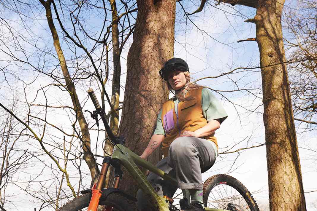 Mit der brandneuen Forty1Thirty-Kollektion haben die schottischen Bikewear-Experten von Endura Dirt-Rider, Slopestyleer, BMX-Biker und Freerider im Blick