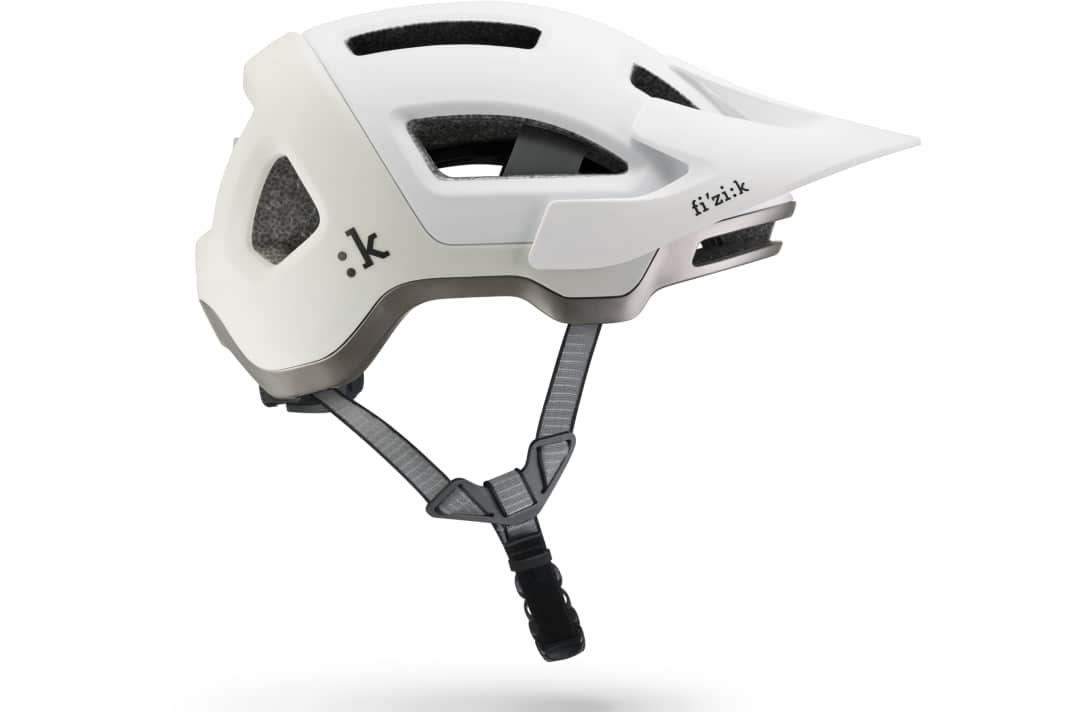 Fizik presents four new helmets for 2025. The first is the Kassis