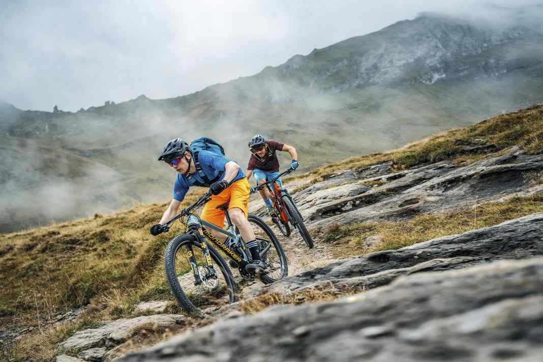 Downcountry bikes should combine the characteristics of trail bikes and cross-country bikes. Did the plan work out? We asked three experts.