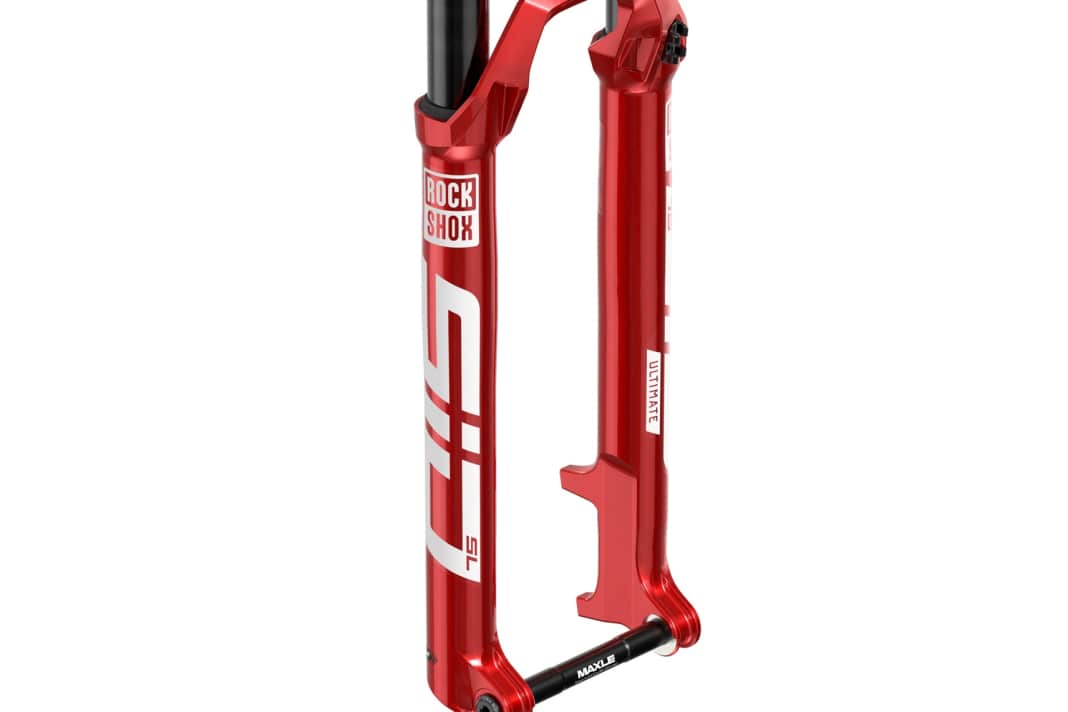 In addition to classic black, Electric Red is of course also available.