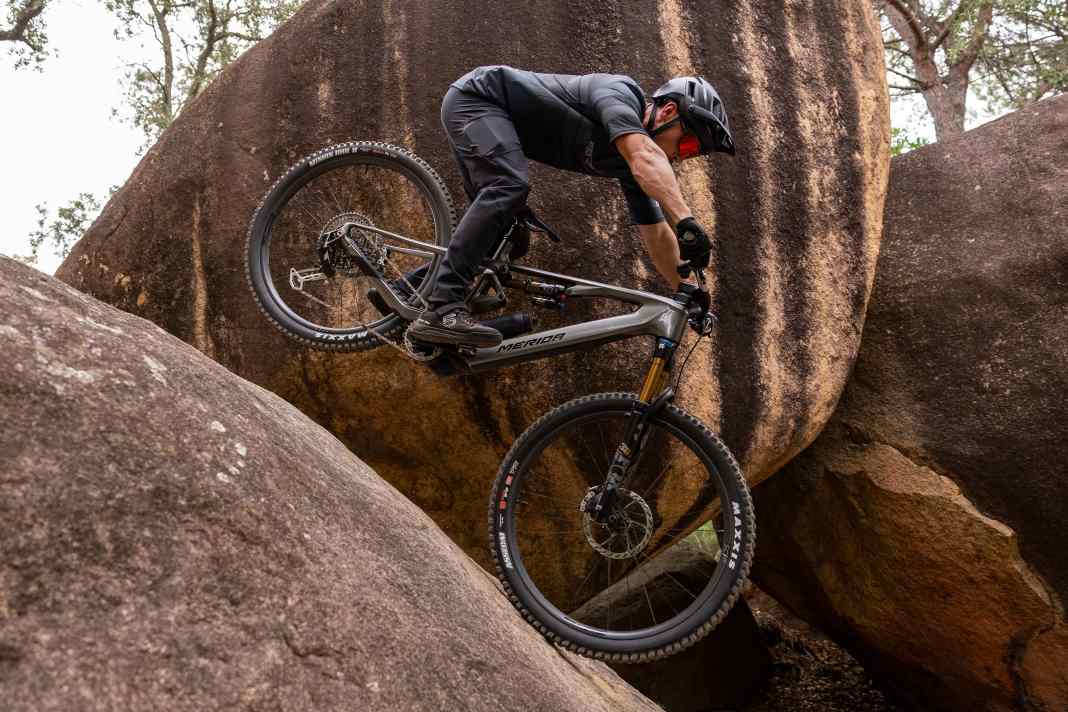 FSA Gradient i30 Laufradsatz verbaut am MERIDA eONE-SIXTY SL 10K