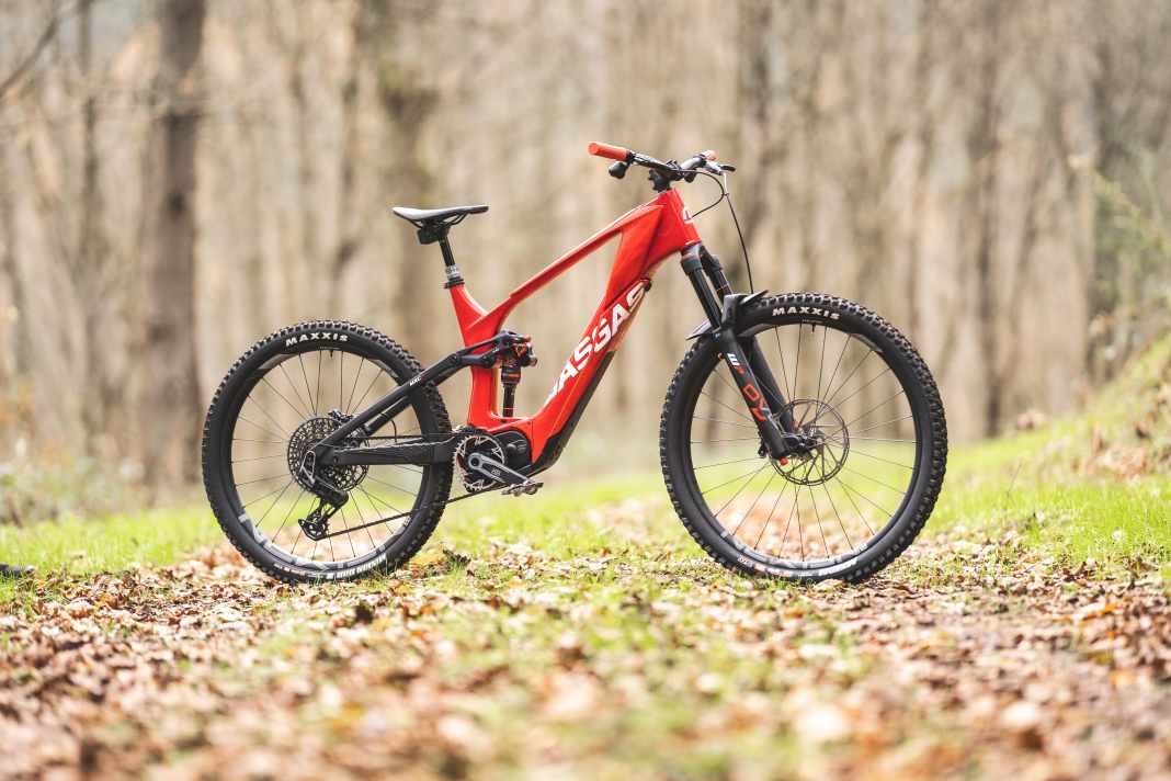 Gasgas MXC 6 // Sram Eagle Powertrain // 630 Wh // 160/140 mm // 29/27.5 inches // 23.7 kg // 9999 euros