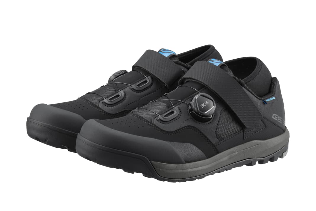 The flagship among the gravity enduro shoes for SPD clipless pedals: the GE900 for 209.95 euros.