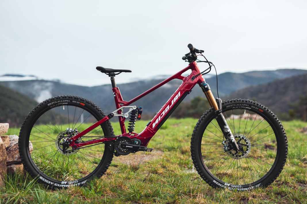 The Saturn 16 is the first Nicolai with Pinion MGU and one of the first MGU bikes ever.