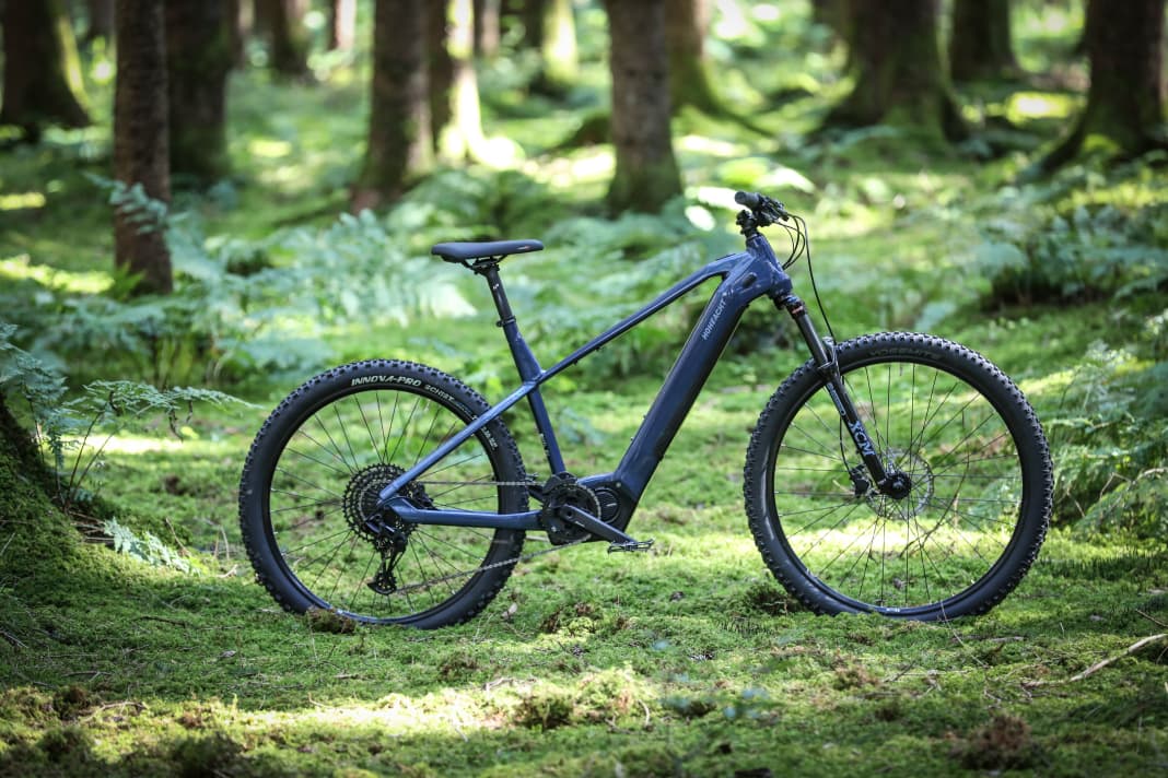 Hoheacht Sento Eko Rokito: Shimano E7000 // 504 Wh // 23,47 kg // 2999 Euro.