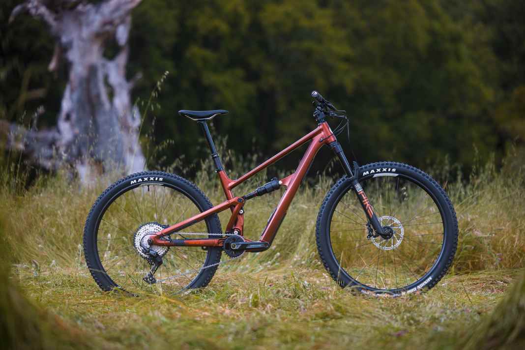 The Ripley AF relies on the virtues of its expensive carbon brother.