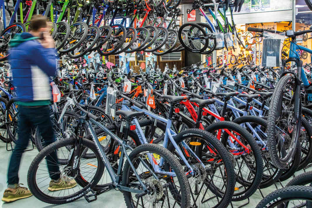 Fahrradschnäppchen: Wann, wie und wo günstig Fahrräder kaufen?