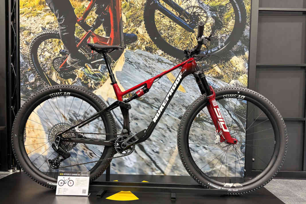 Es gibt sie noch: Neue, spannende Mountainbikes ohne Motor, wie dieses Nukeproof Hyperfly. Wir haben die interessantesten Neuheiten zusammengetragen.