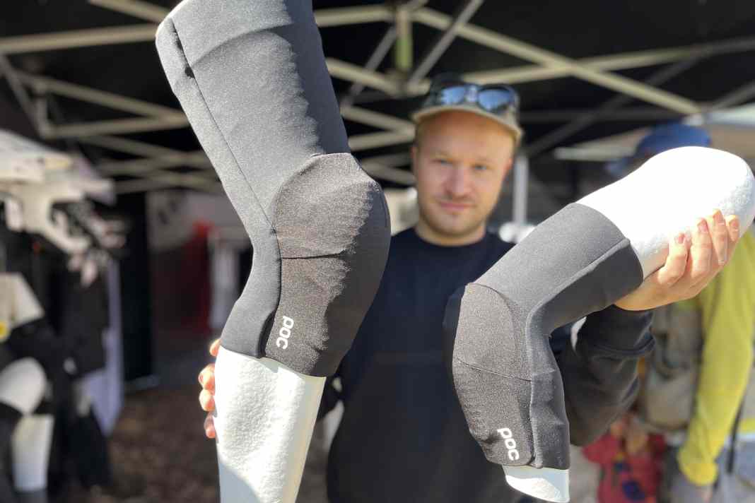 The VPD knee and elbow protectors have been revised and work with two layers - a kind of MIPS for the joints. Price: 150 euros for the knee protector, 130 euros for the elbow protector.