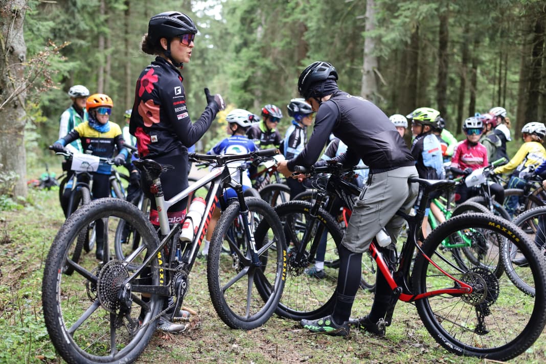 Anne Terpstra from the Ghost Factory Racing Team and Noah Sinner from the Ghost Junior Team are ready to lead their group.