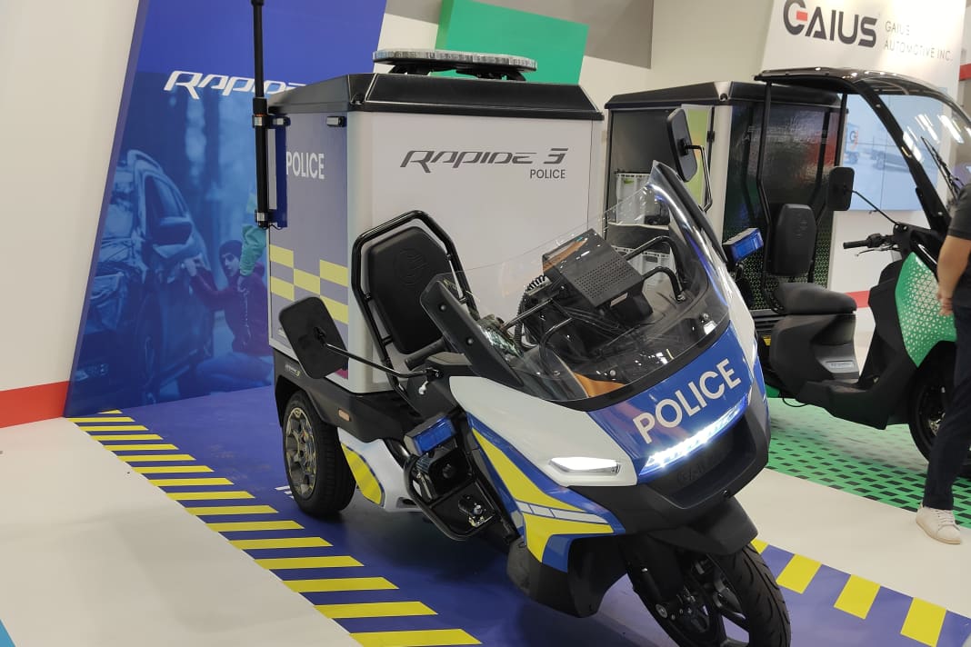 On the hunt for criminals with battery power or rather for the traffic police?